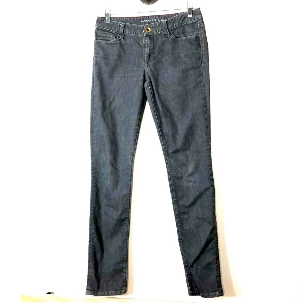 Banana Republic Gray Skinny Size 27